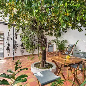 Lemon Tree Alojamento de Acomodação e Pequeno-almoço Faro